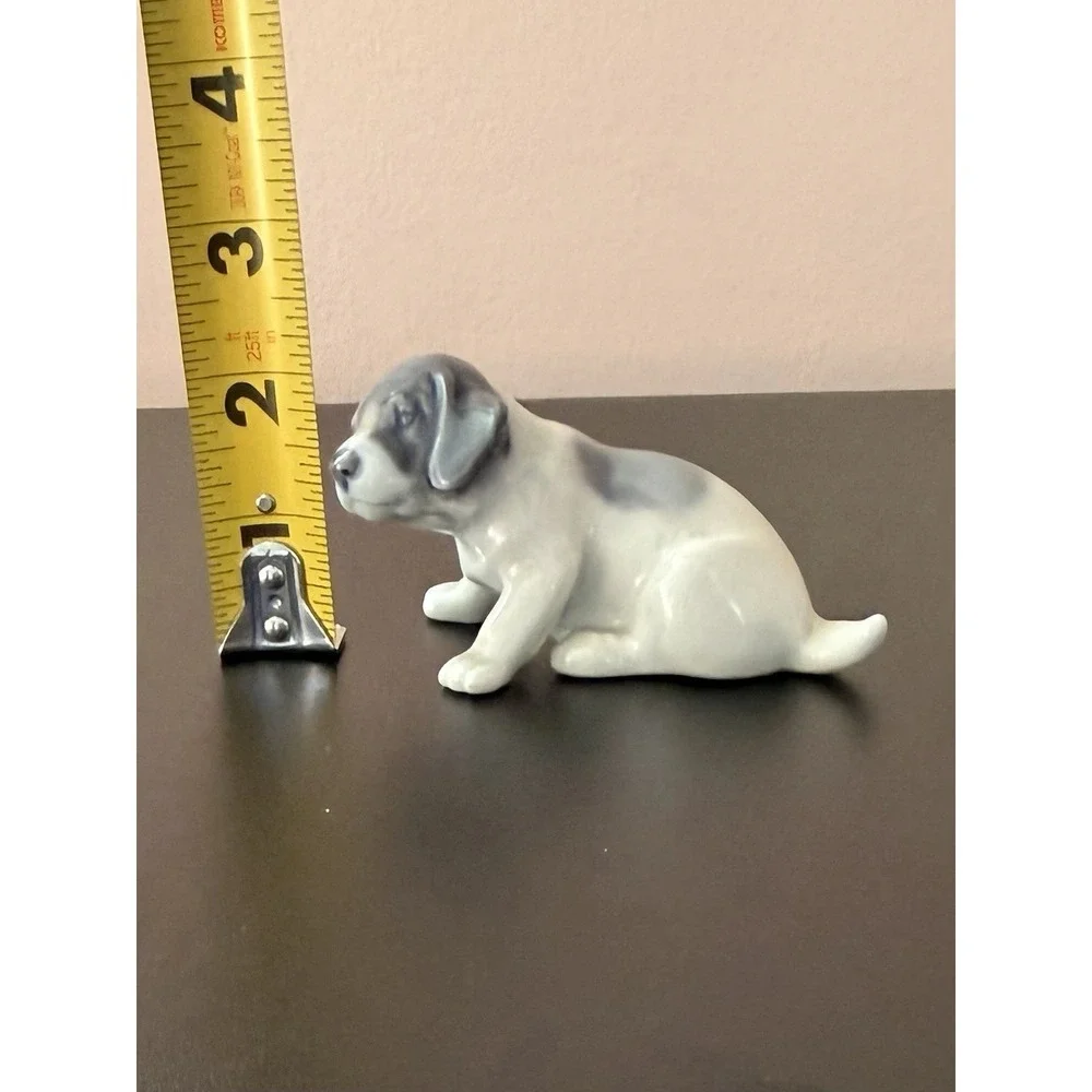 Royal Copenhagen Denmark Pointer Puppy #1311 Porcelain Dog‎ Figurine